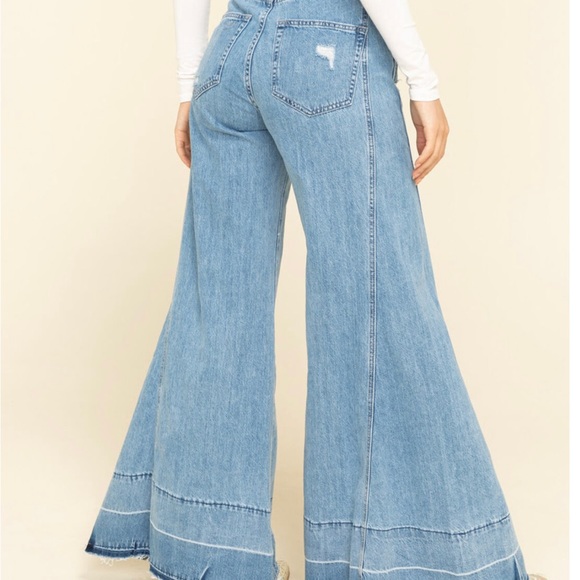 Show Me Your Mumu flared overalls - Picture 3 of 5